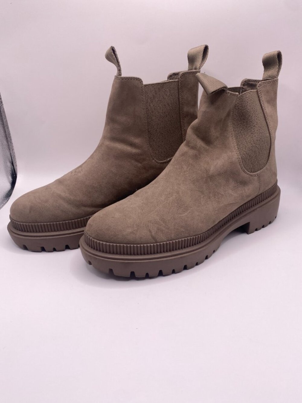 H&M Womens Chelsea Taupe Boot Sz 41/10